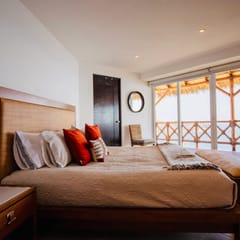 Luxury 3BR PH with EV Charger (PH1 BB)