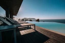 Spectacular lux apartment with unparalleled views - Image 4