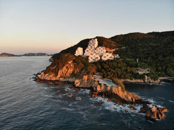 Spectacular lux apartment with unparalleled views - Image 5
